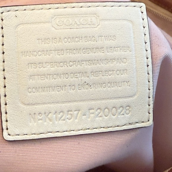 Coach Peyton Patent Leather Shoulder Tote F20028 Butter Yellow Cognac Trim Purse - Picture 9 of 14